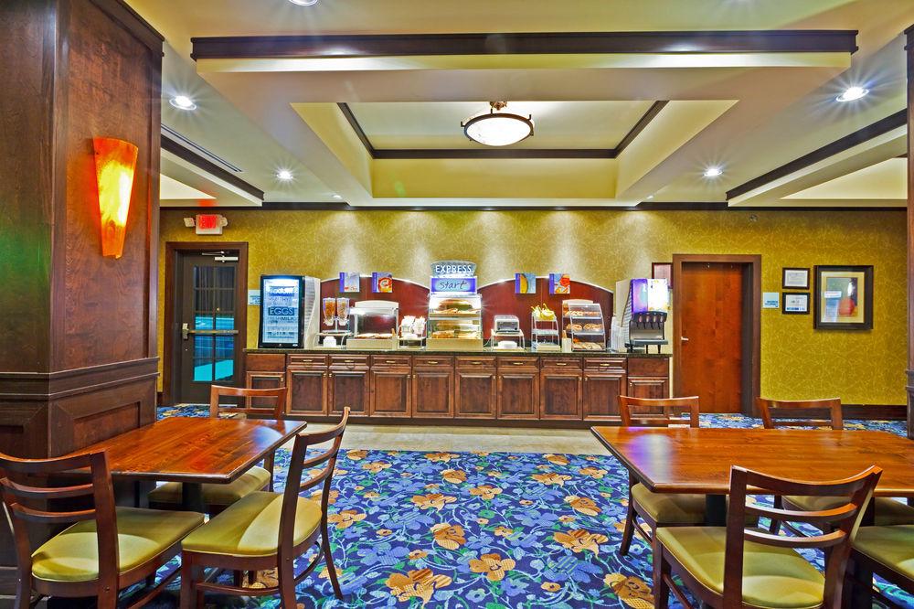 Holiday Inn Express Hotel & Suites Ooltewah Springs - Chattanooga By Ihg מראה חיצוני תמונה