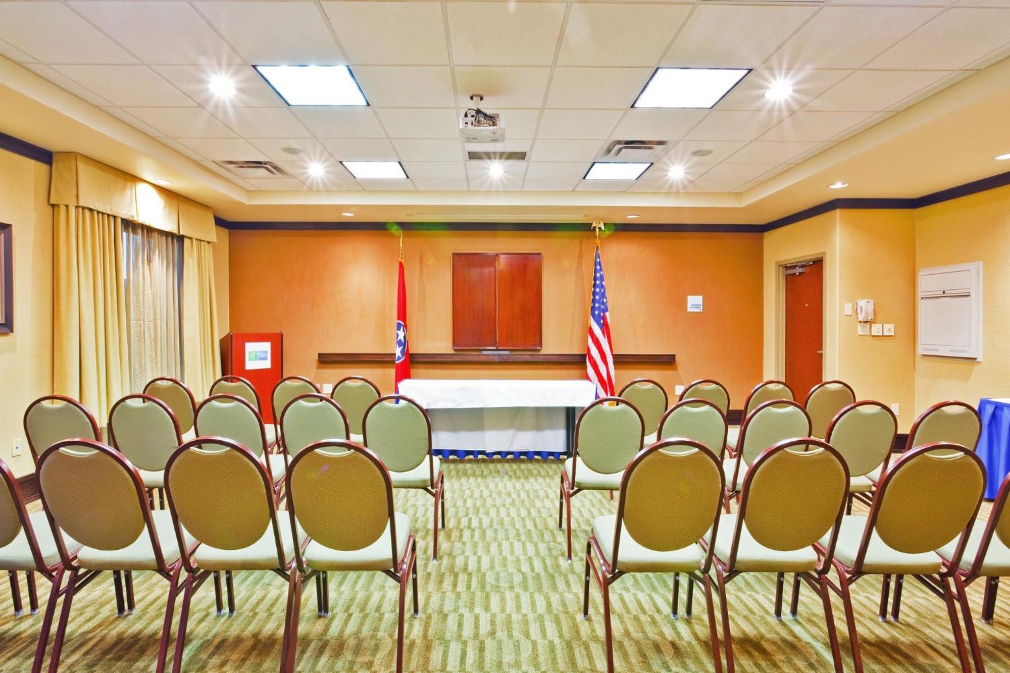Holiday Inn Express Hotel & Suites Ooltewah Springs - Chattanooga By Ihg מראה חיצוני תמונה